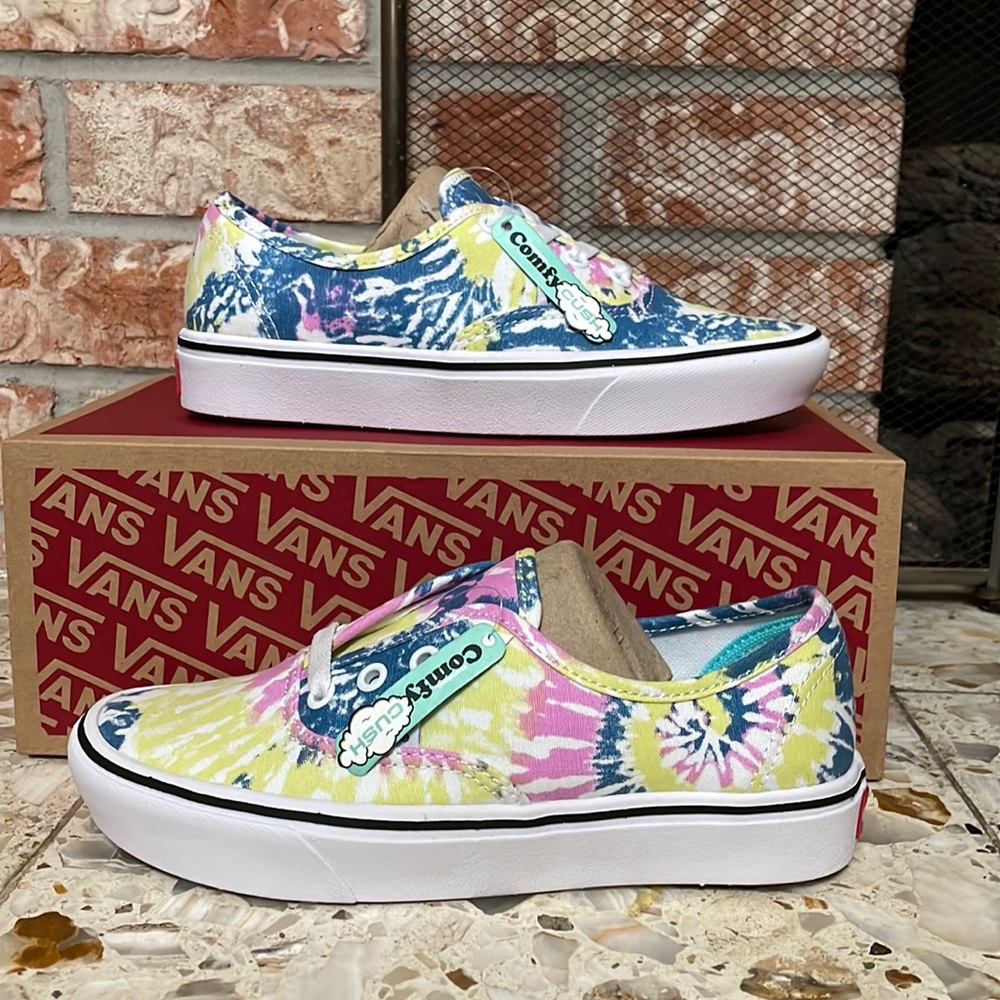 Vans comfy Cush Authentic tie dye Orchid true white